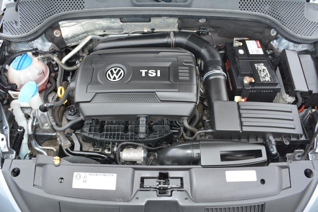 Volkswagen Beetle  2017