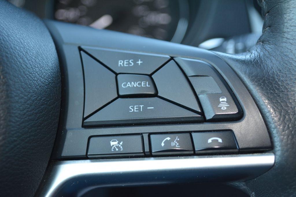 Nissan Rogue  2017