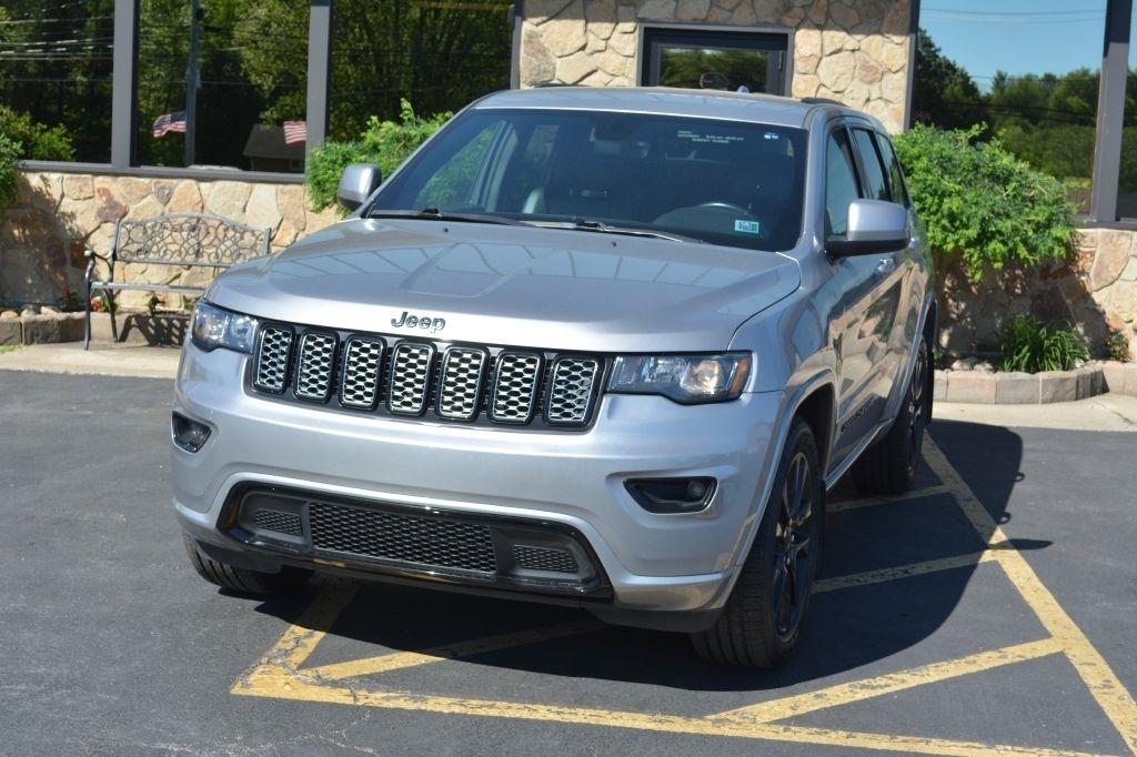 Jeep Grand Cherokee  2018