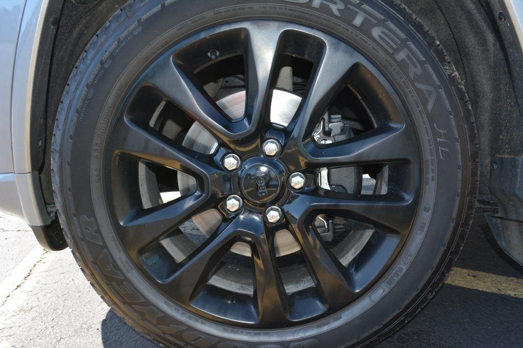 Jeep Grand Cherokee  2018