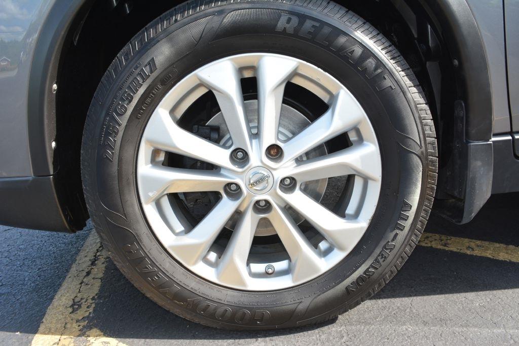 Nissan Rogue  2016