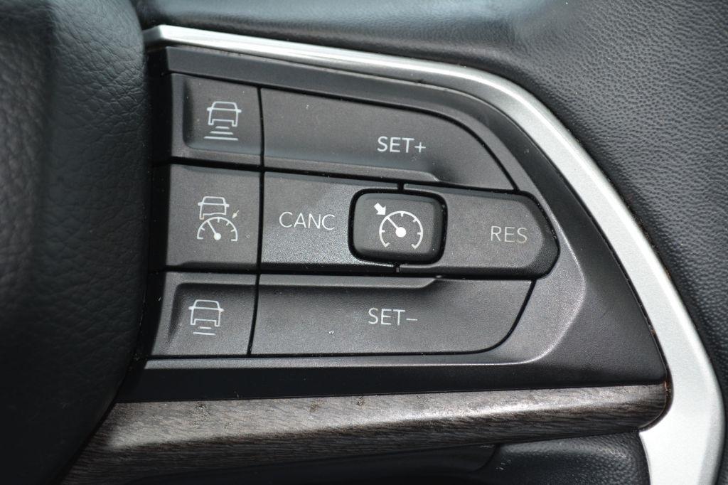 Jeep Grand Cherokee  2021