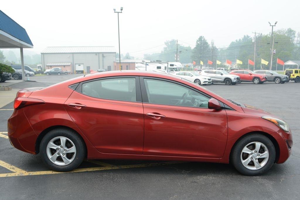 Hyundai Elantra  2014