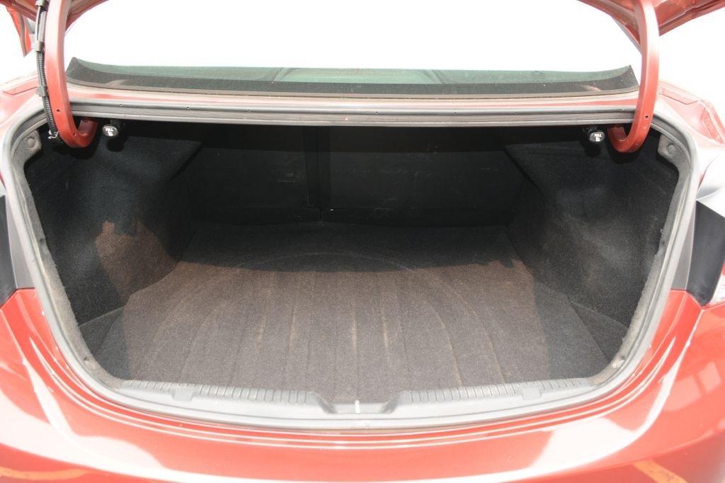 Hyundai Elantra  2014