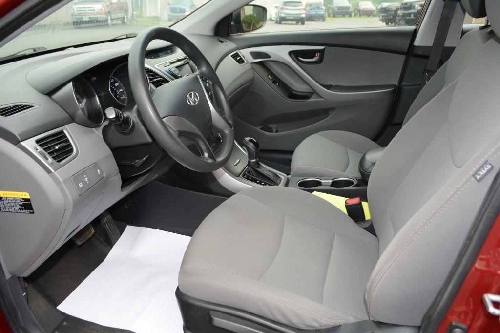 Hyundai Elantra  2014