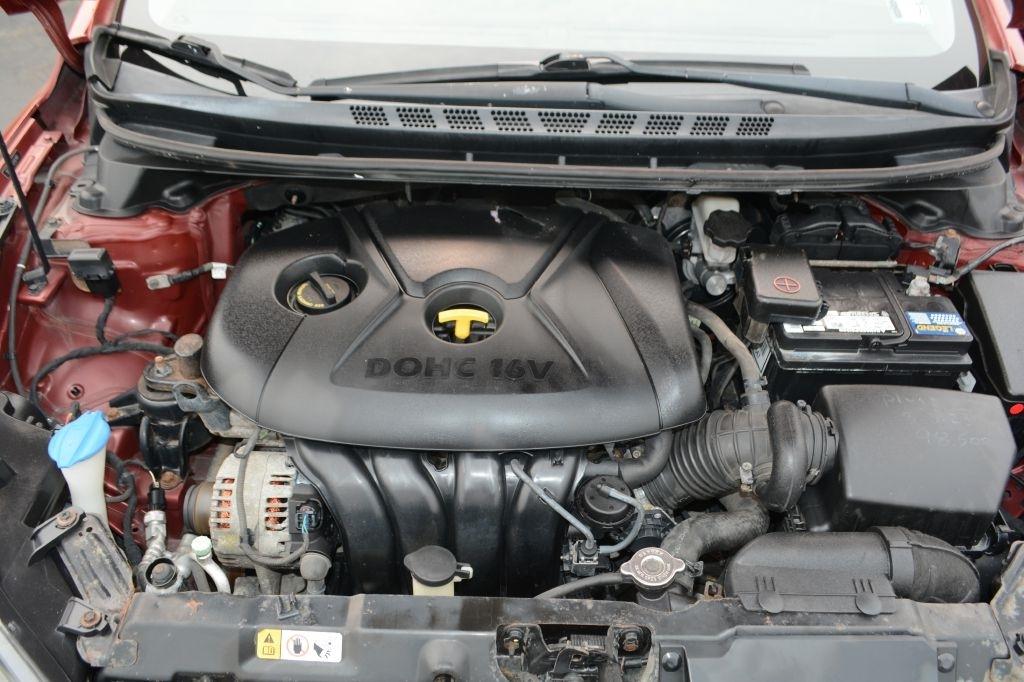 Hyundai Elantra  2014