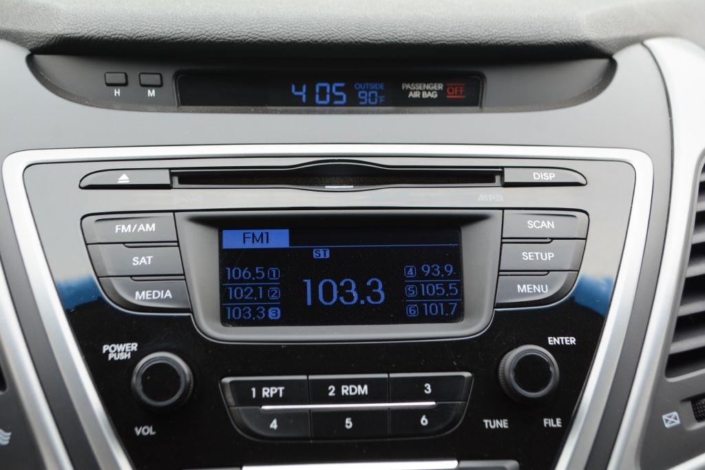 Hyundai Elantra  2014
