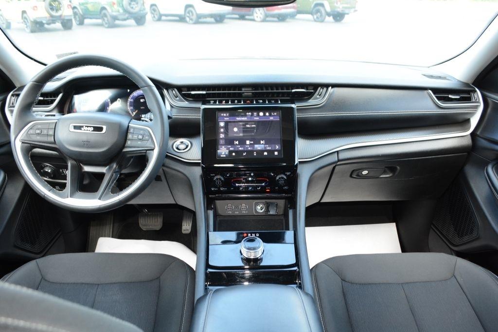 Jeep Grand Cherokee  2023