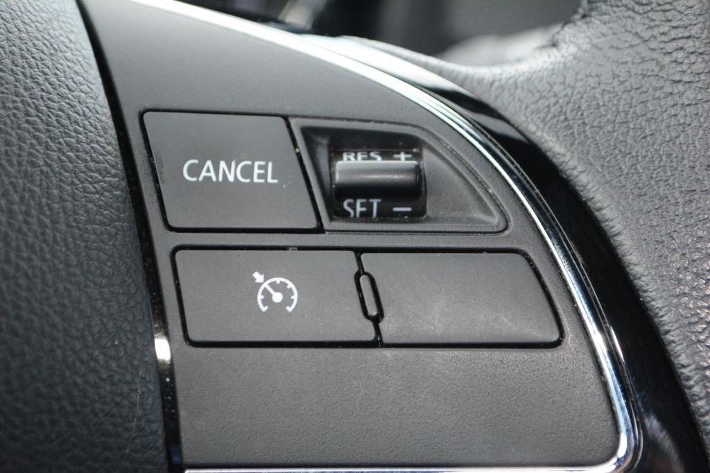 Mitsubishi Outlander Sport  2023