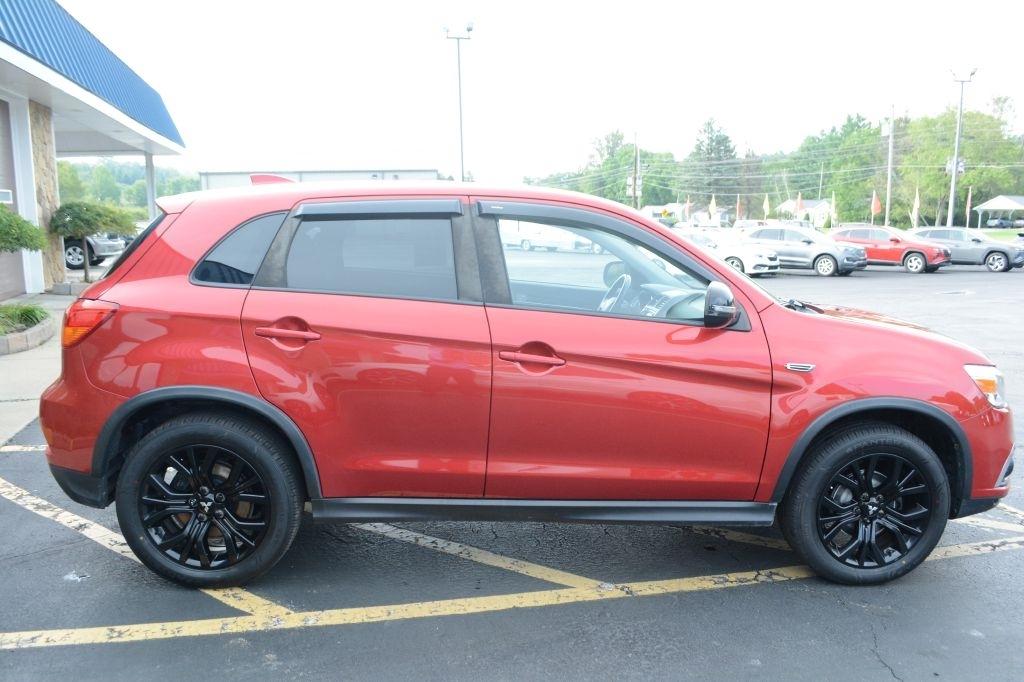 Mitsubishi Outlander Sport  2018