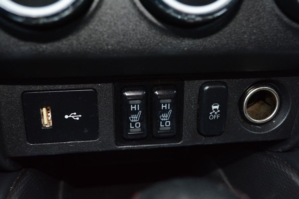 Mitsubishi Outlander Sport  2018