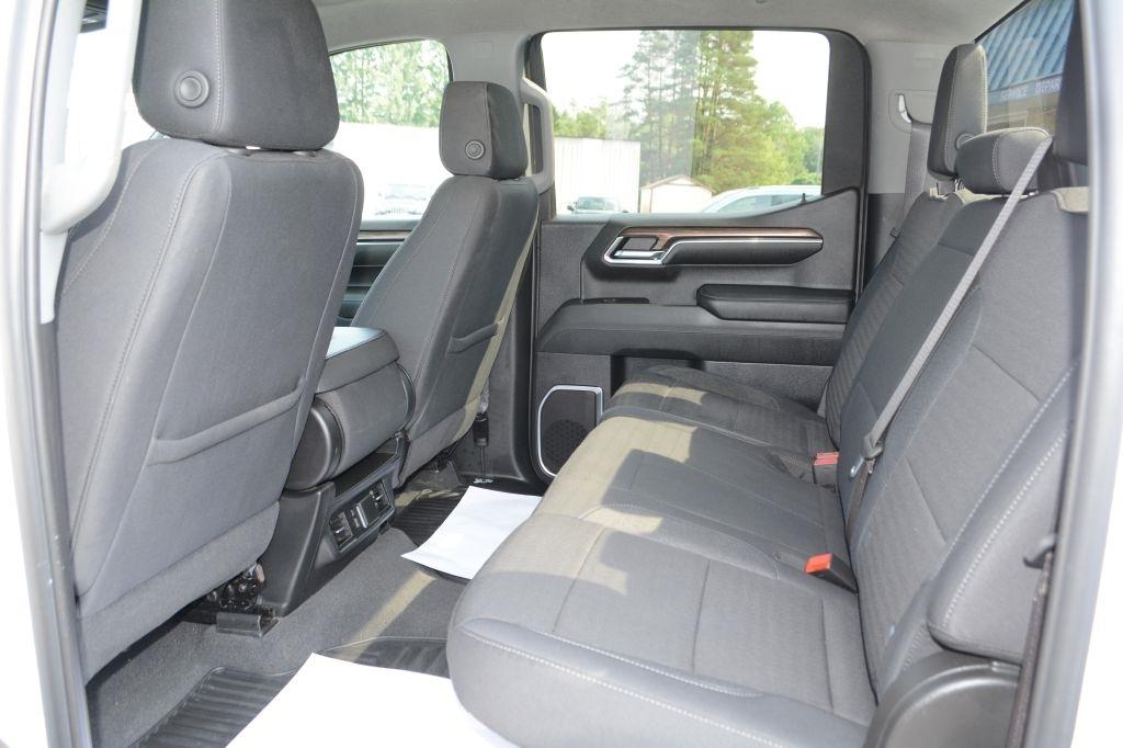 Chevrolet Silverado 1500  2024