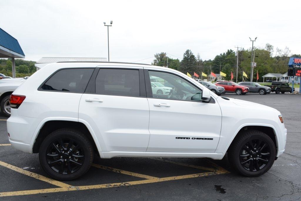 Jeep Grand Cherokee  2021