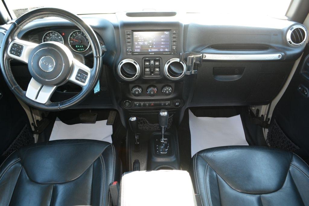 Jeep Wrangler  2017