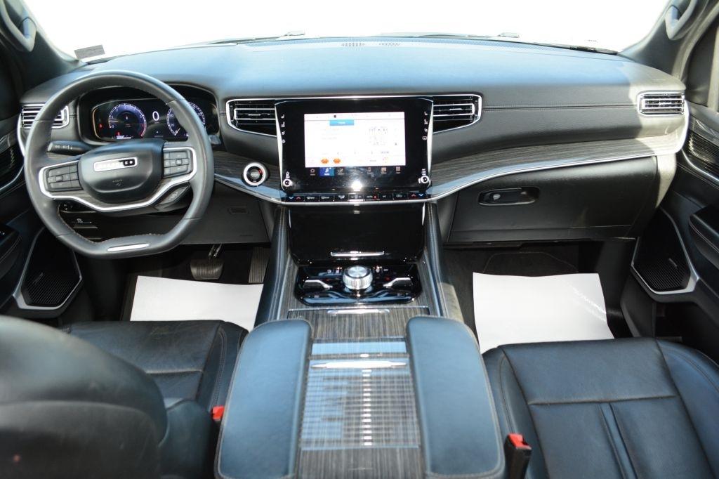 Jeep Wagoneer  2022