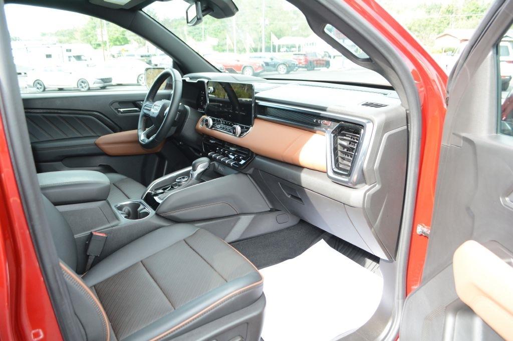 GMC Canyon  2025