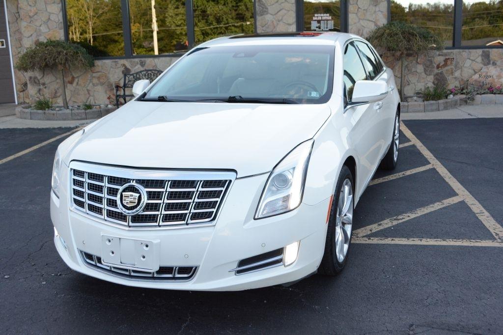 Cadillac XTS  2013