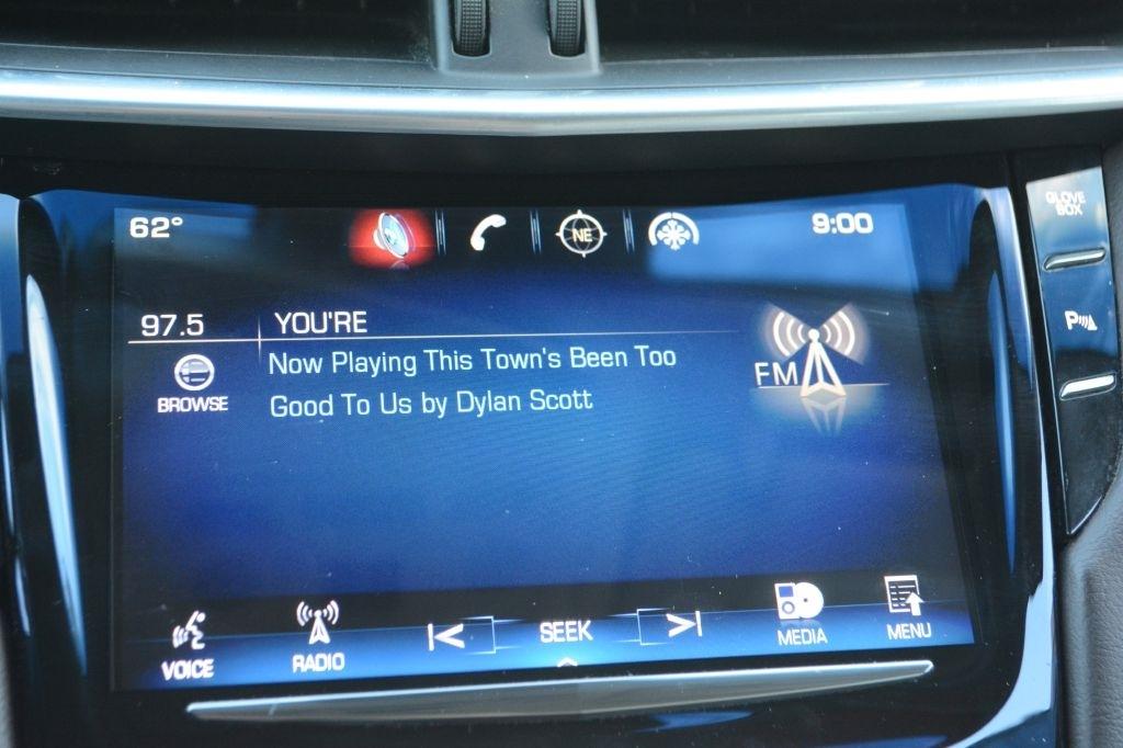 Cadillac XTS  2013
