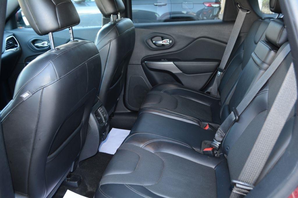 Jeep Cherokee  2019