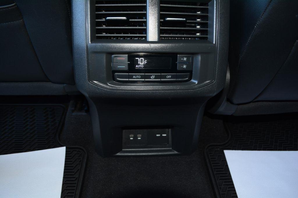 Volkswagen Atlas  2021