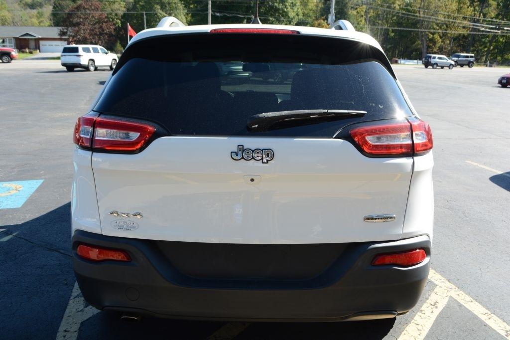 Jeep Cherokee  2016