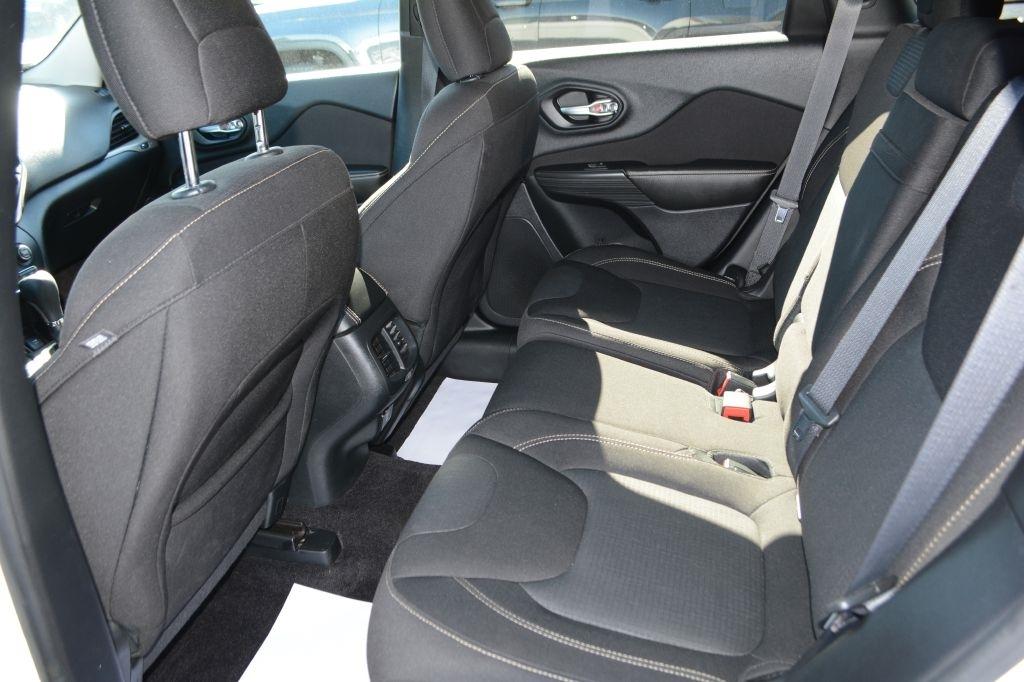 Jeep Cherokee  2016