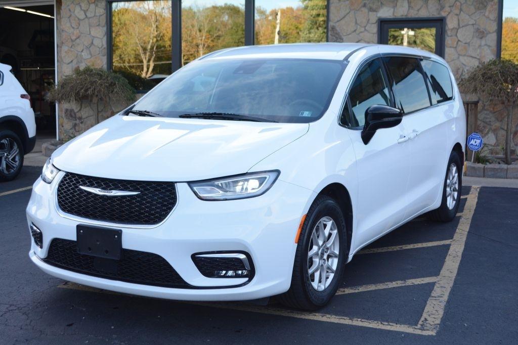 Chrysler Pacifica  2025