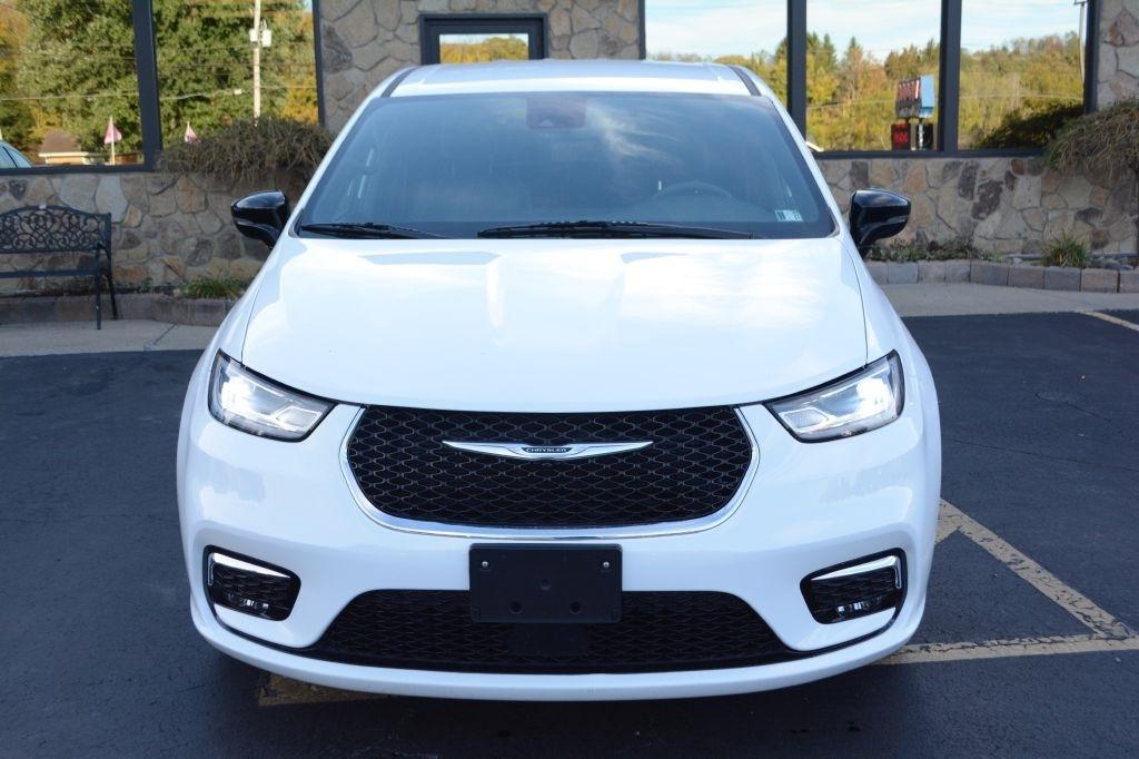 Chrysler Pacifica  2025