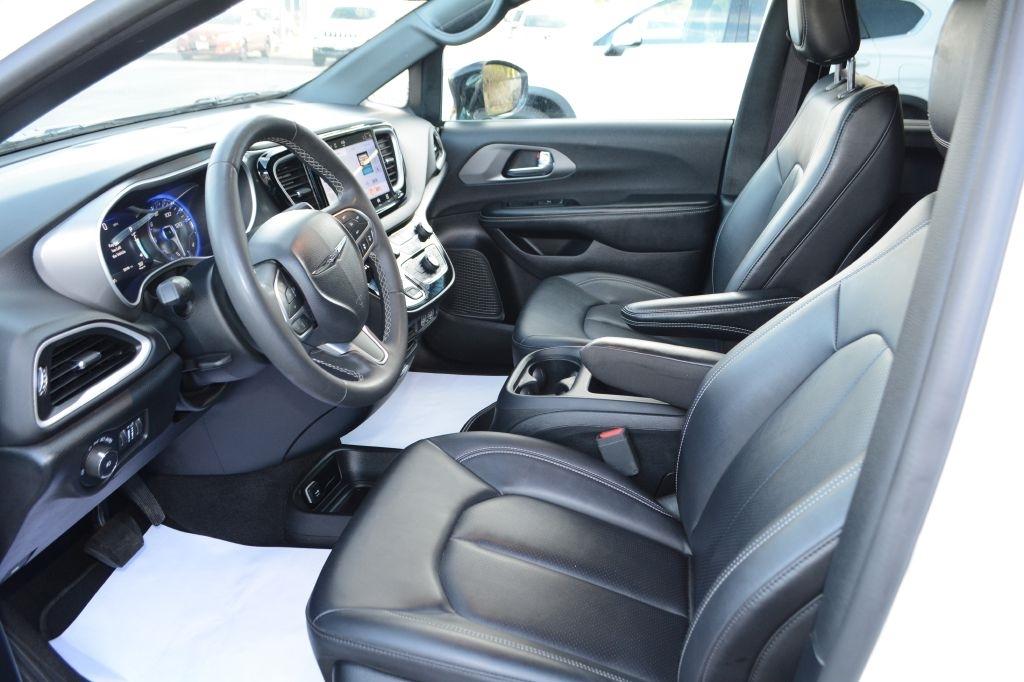 Chrysler Pacifica  2025