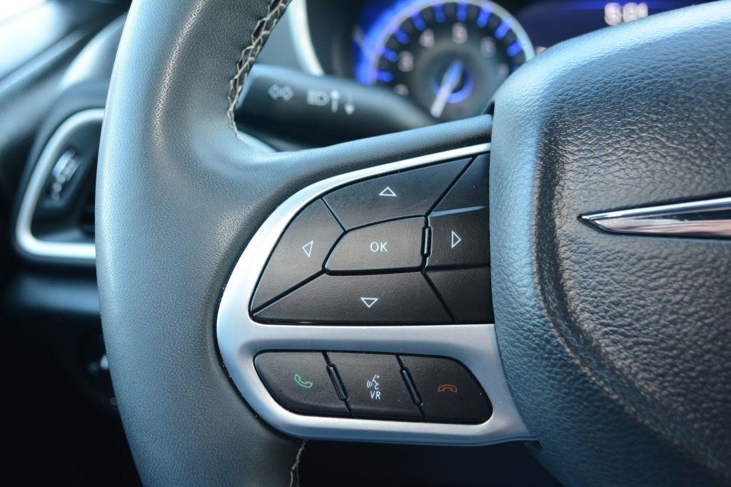 Chrysler Pacifica  2025