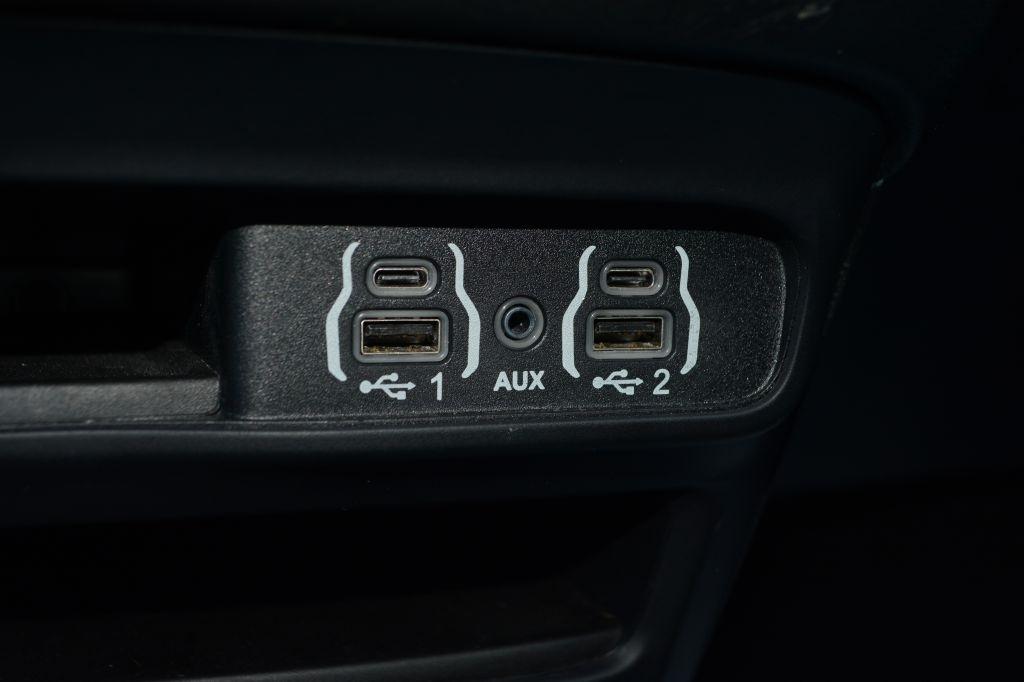 Chrysler Pacifica  2025