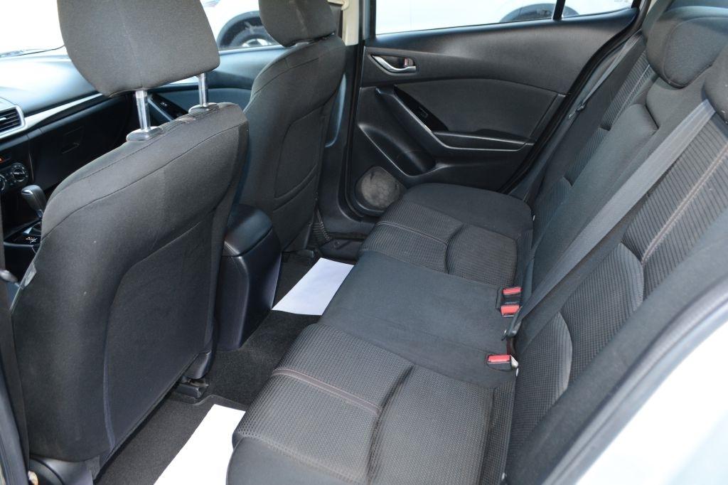 Mazda MAZDA3  2017