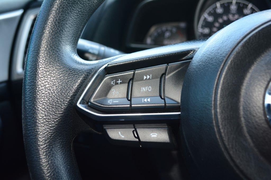 Mazda MAZDA3  2017