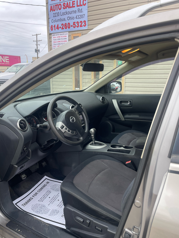 Nissan Rogue S 2WD 2011