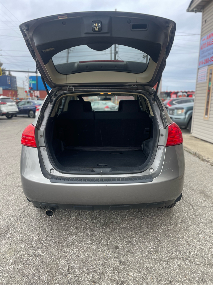 Nissan Rogue S 2WD 2011