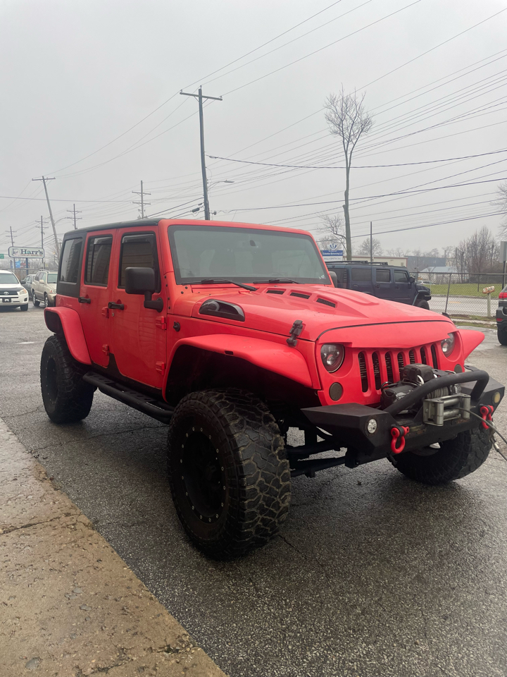 Jeep Wrangler Unlimited Sahara 4WD 2013