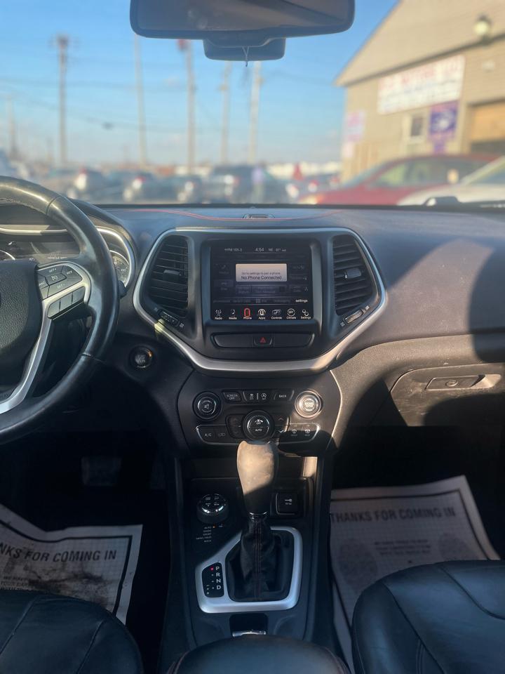 Jeep Cherokee Trailhawk 4WD 2015