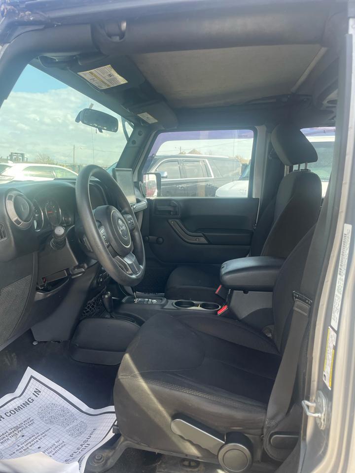 Jeep Wrangler Unlimited Sport 4WD 2014