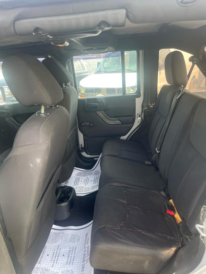Jeep Wrangler Unlimited Sport 4WD 2014