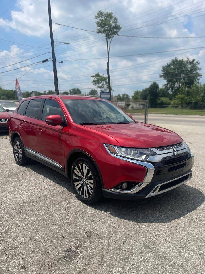 Mitsubishi Outlander SE 2WD 2019