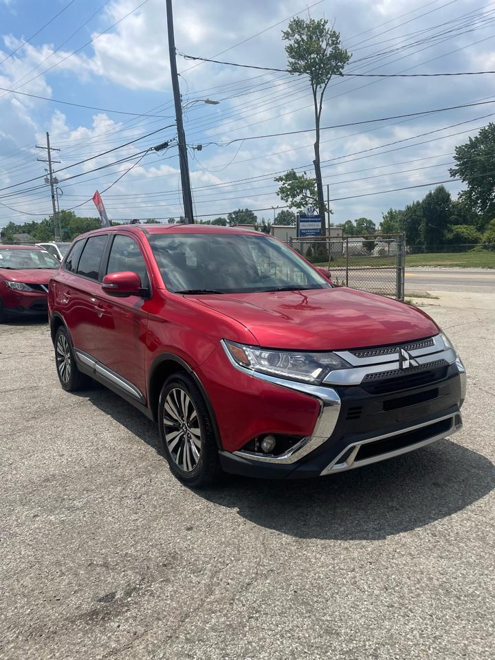 Mitsubishi Outlander SE 2WD 2019