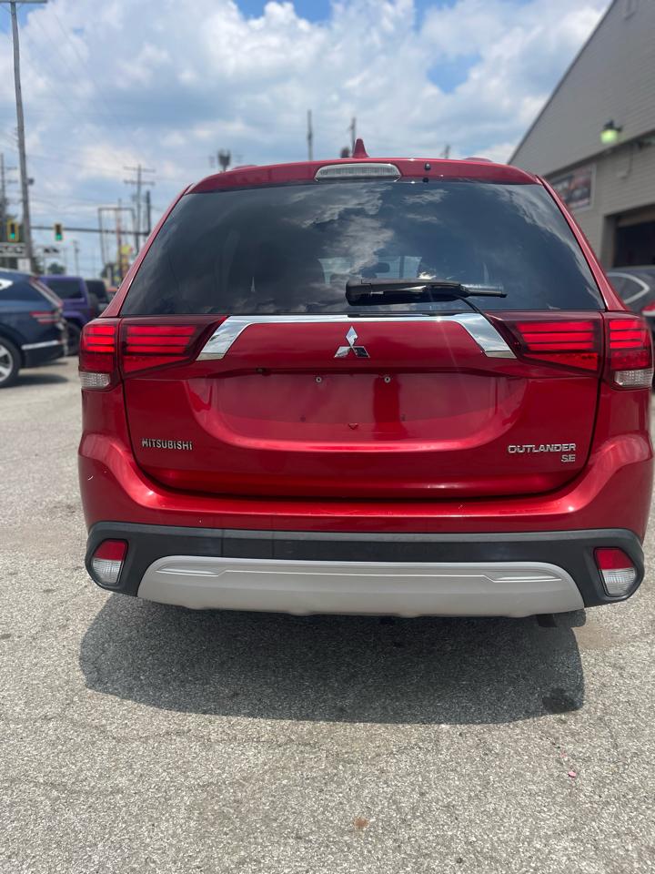 Mitsubishi Outlander SE 2WD 2019