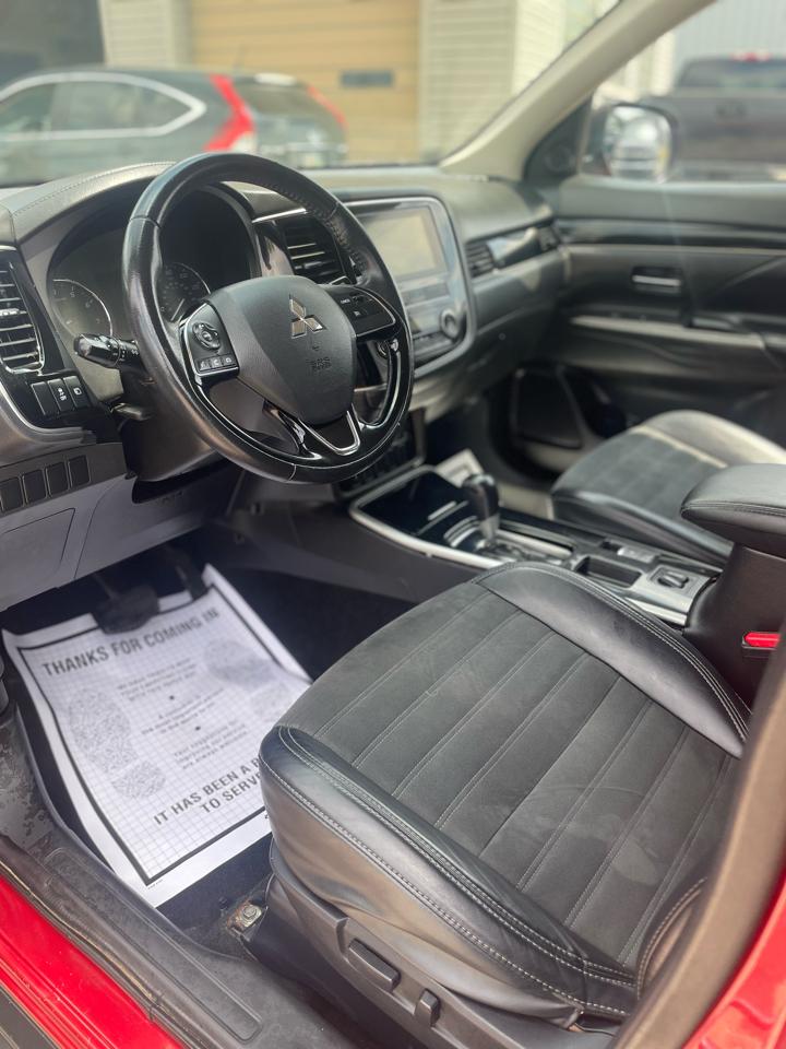 Mitsubishi Outlander SE 2WD 2019