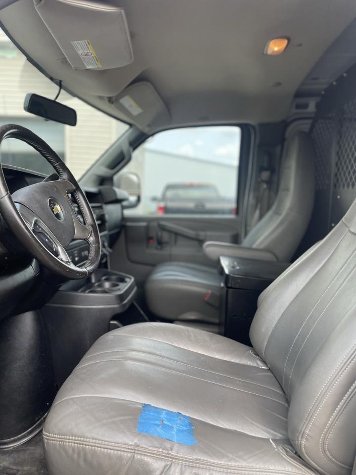 Chevrolet Express 3500 Cargo 2016