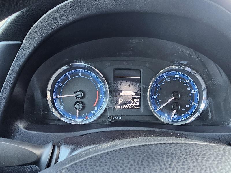 Toyota Corolla L CVT 2017