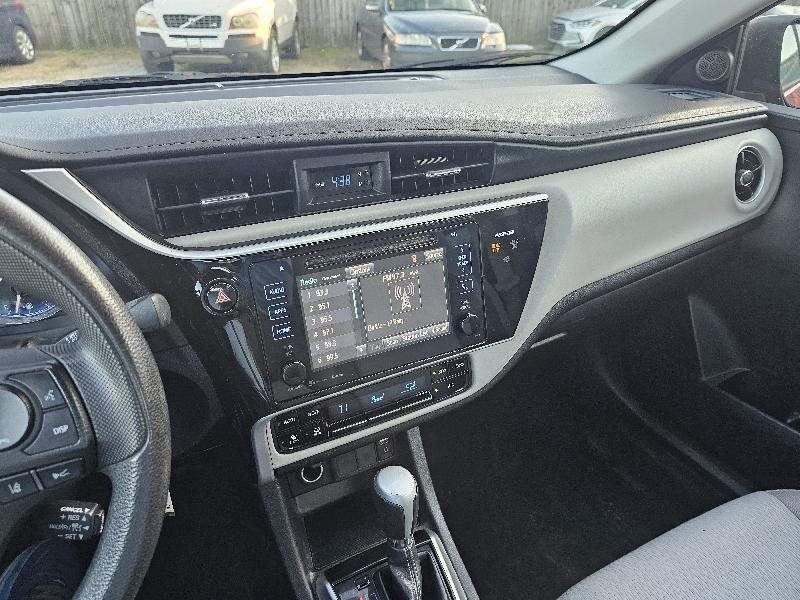 Toyota Corolla L CVT 2017