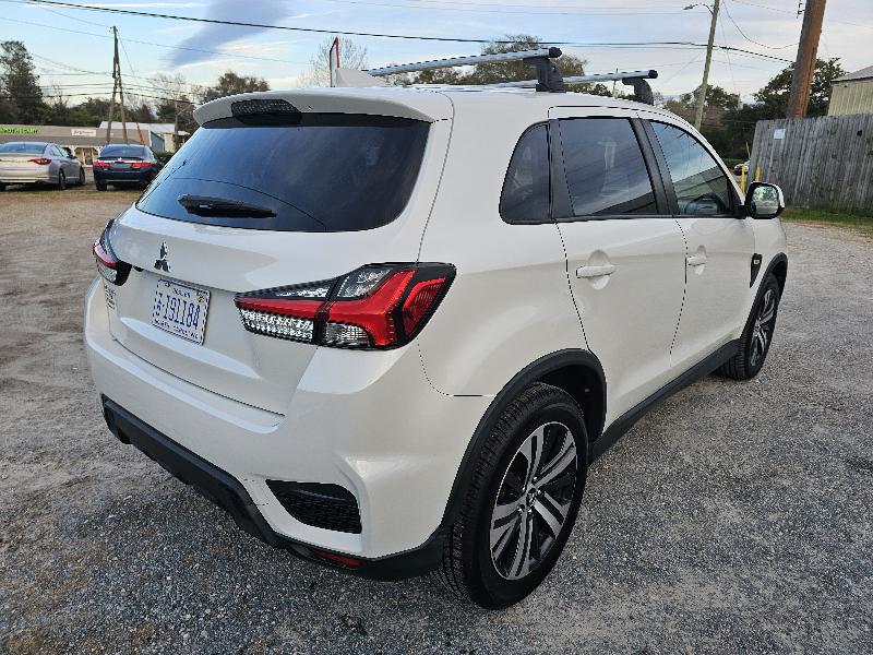 Mitsubishi Outlander Sport 2.0 ES CVT 2020