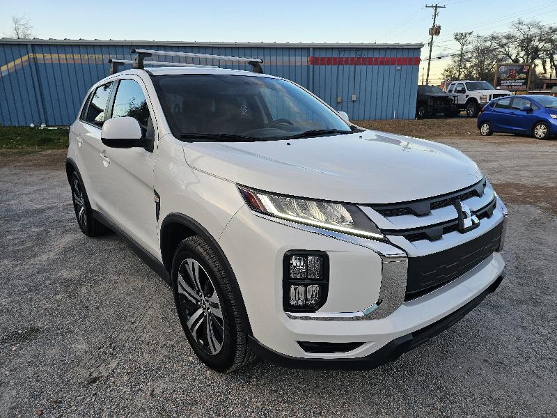 Mitsubishi Outlander Sport 2.0 ES CVT 2020