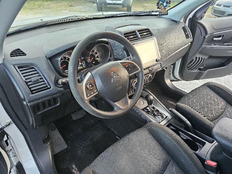 Mitsubishi Outlander Sport 2.0 ES CVT 2020