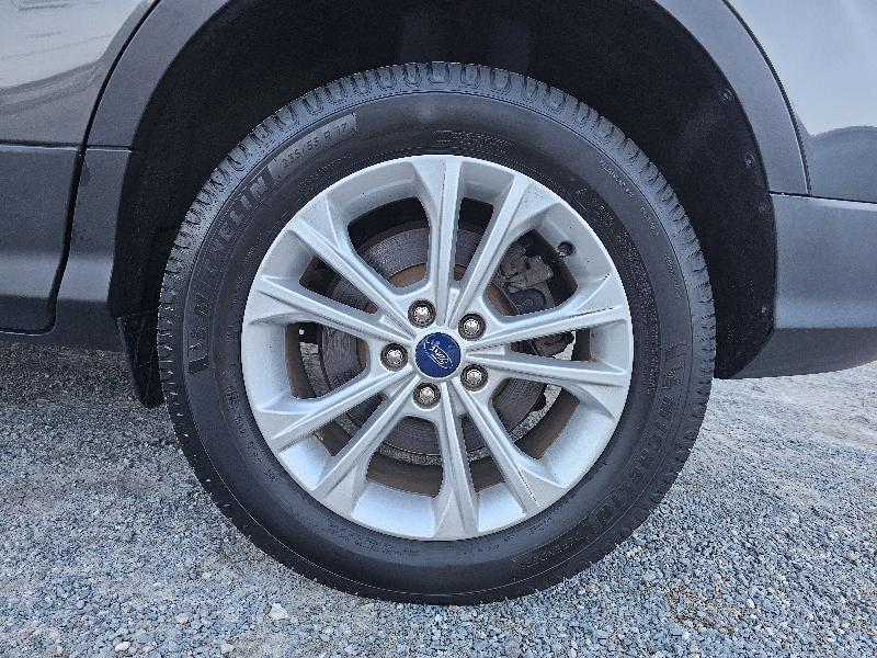 Ford Escape SEL 4WD 2019